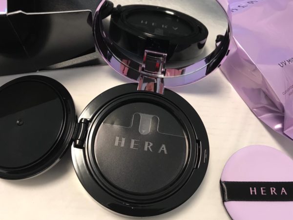 Hera UV Mist Cushion Cover High Coverage & Natural Glow SPF50 Основа Кушон  с Запасным Блоком